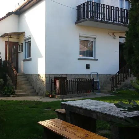Papp Apartmanház
